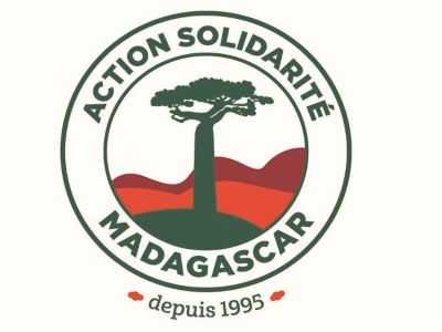 ECC= Ensemble sur les Chemins de la Convivialité (marche solidaire)